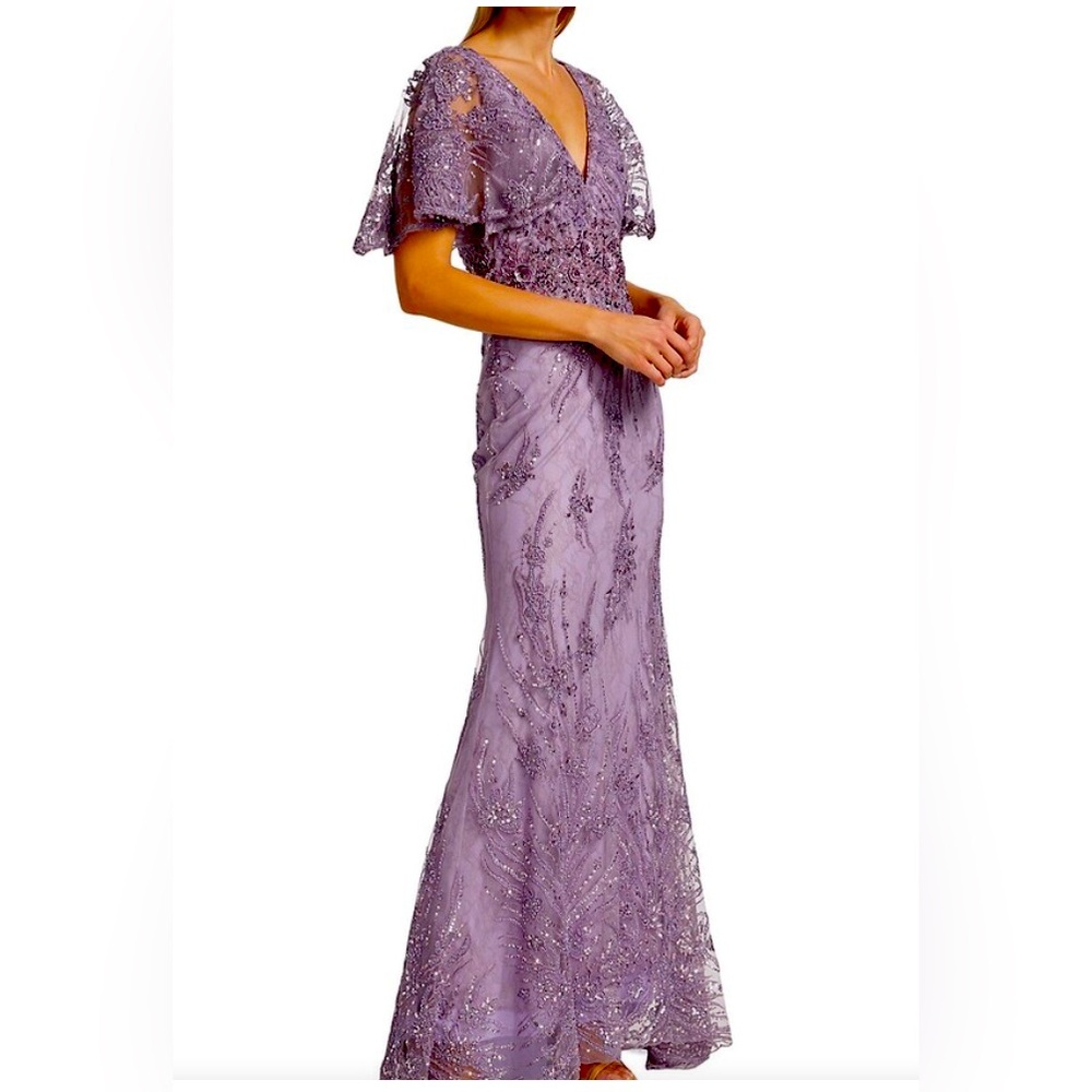 Beautiful Mac DUGGAL size 8